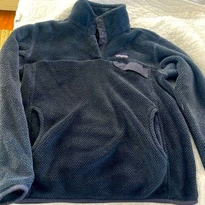navy blue patagonia fleece